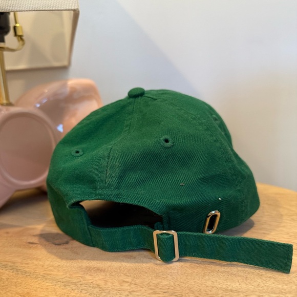 NWOT - never worn. Classic Logo Cotton Twill Baseball Cap - Picture 5 of 6